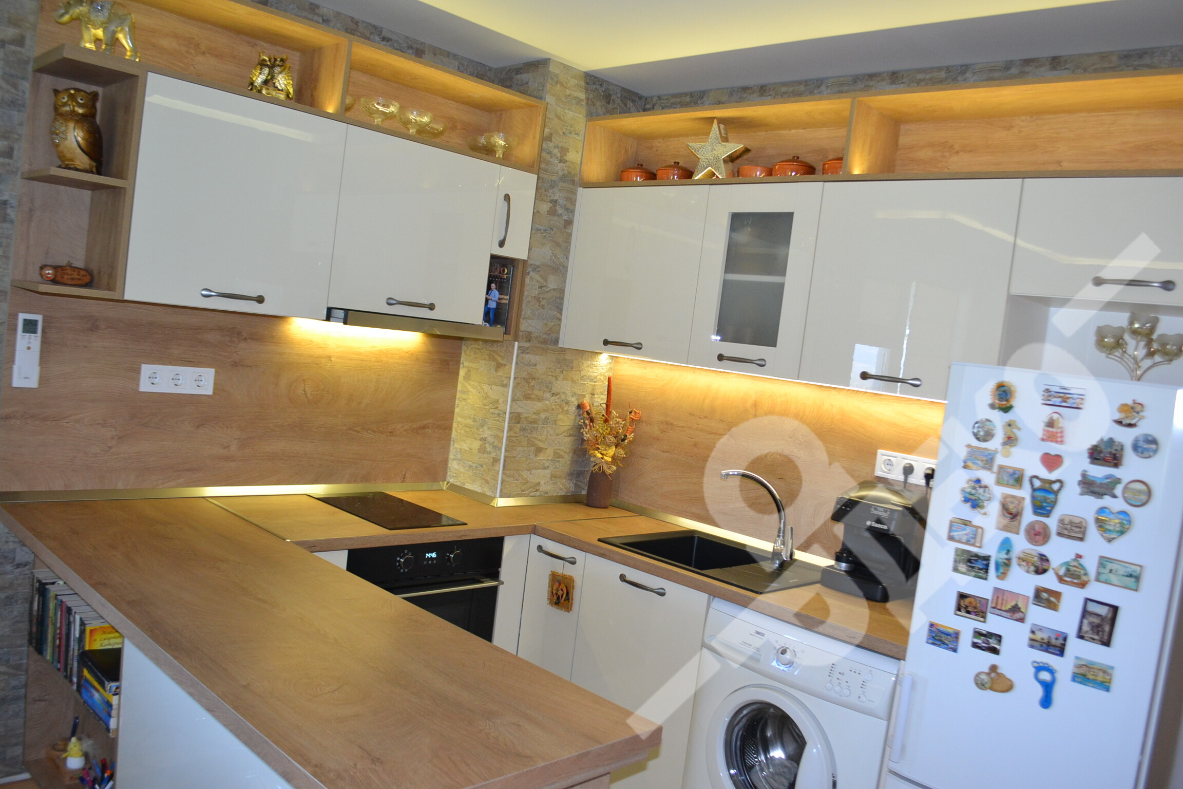 Kyhnia-po-porachka-dab-klasik-i-magnolia-glanc-ardeco-bg.com_21